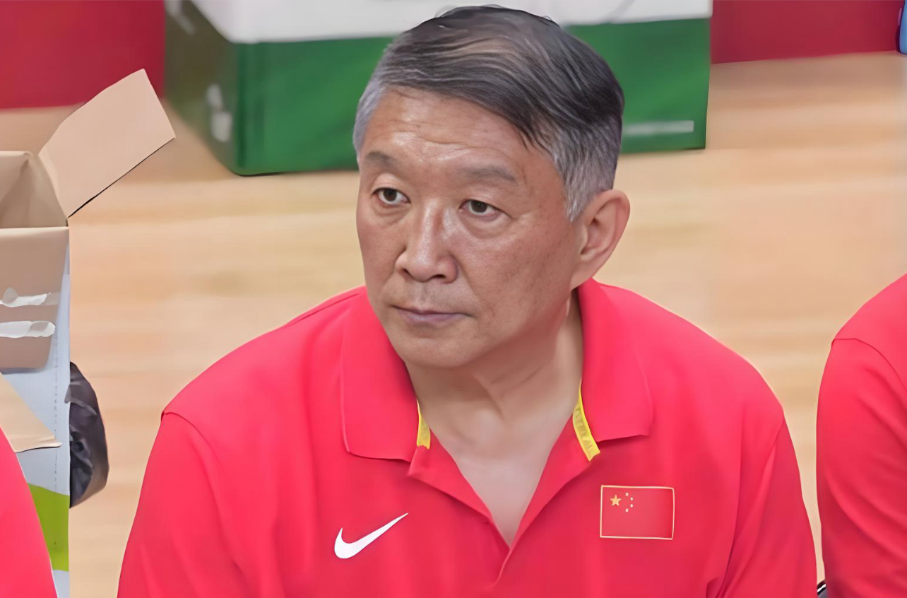 9393体育官方网站-退步太大！女篮顶级锋线球员，首发打了8分钟，被宫鲁鸣弃用